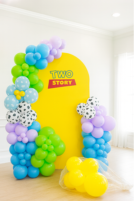 Custom Arch Backdrop + Balloons