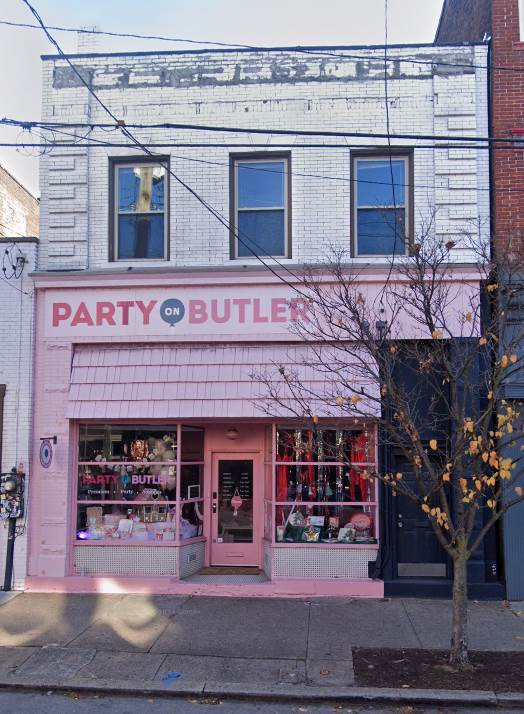 Store Image