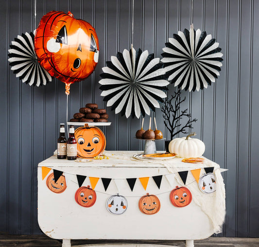 Vintage Halloween Pumpkins & Felt Pennant Banner
