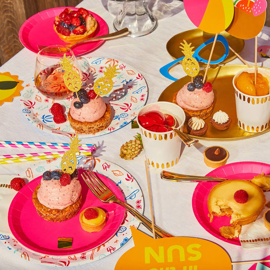Hot Pink Small Paper Plates