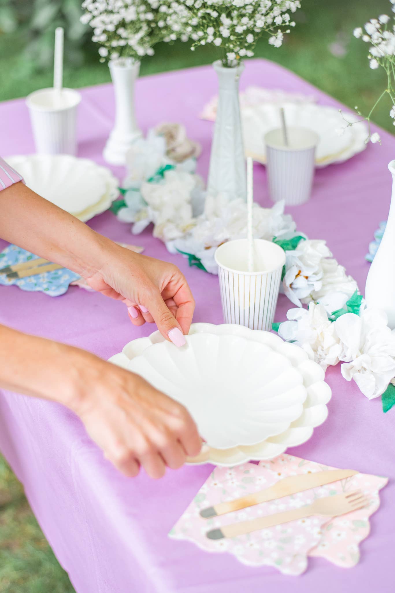 Purple Pastel Paper Table Cover