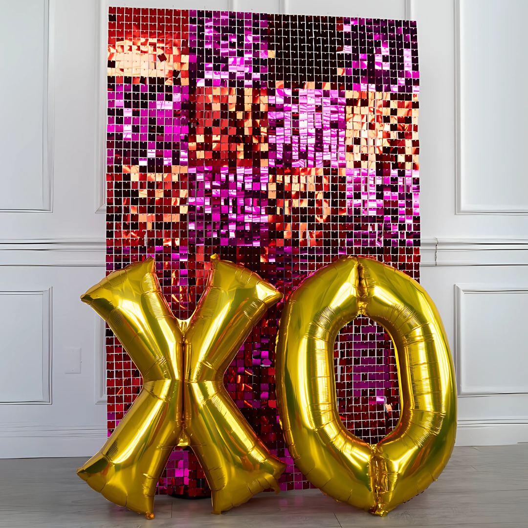 XO Shimmer Wall